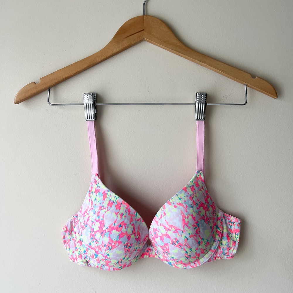 Victoria’s Secret PINK Bra